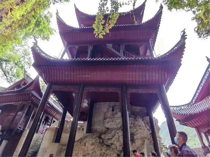 巴南回应第8期丨便民指示牌安排上了，“穿越”打卡不迷路！